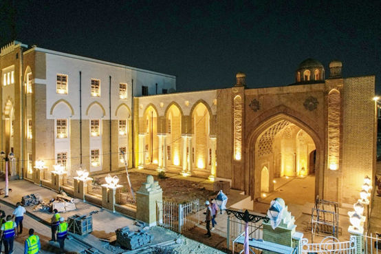 سوق السراي: عبق التاريخ وأصالة الحرف اليدوية